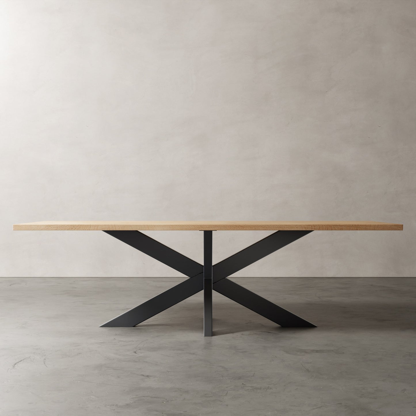 eiken houten eettafel met metalen matrix spin poot aanzicht schuin