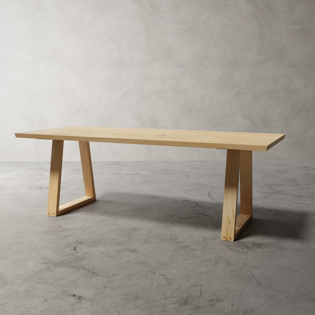 Atelier massief eiken eettafel in naturel eiken, schuin van voren