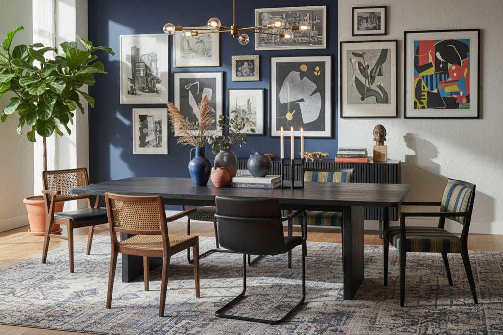 No Fuzz – Eiken Fineer Eettafel – Ton – Rechte Rand – Zwarte Lak