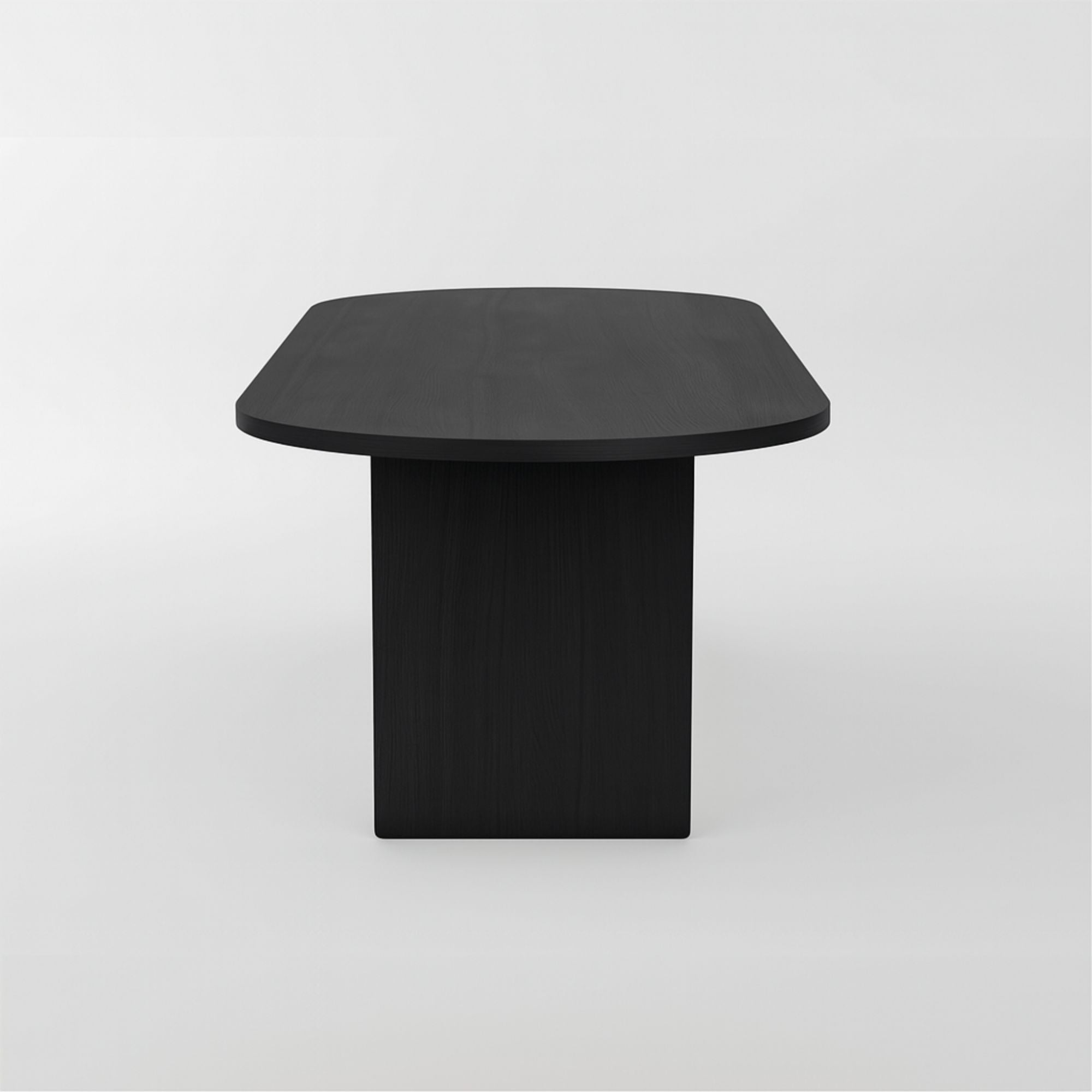 No Fuzz – Eiken Fineer Eettafel – Plat Ovaal – Rechte Rand – Zwarte Lak