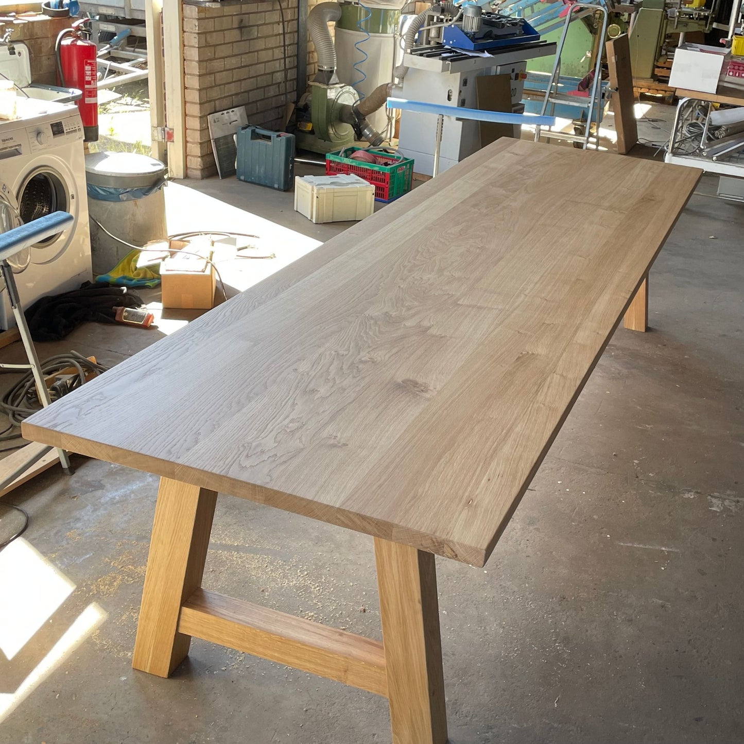 Eikenhouten Tafel - Classic line - A poot XL - Brick Red