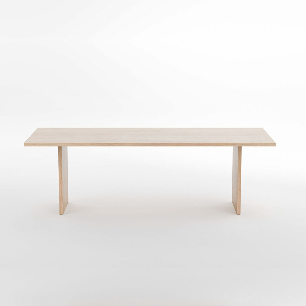 No Fuzz – Eiken Fineer Eettafel – Rechthoekig – Rechte Rand – Naturel Lak