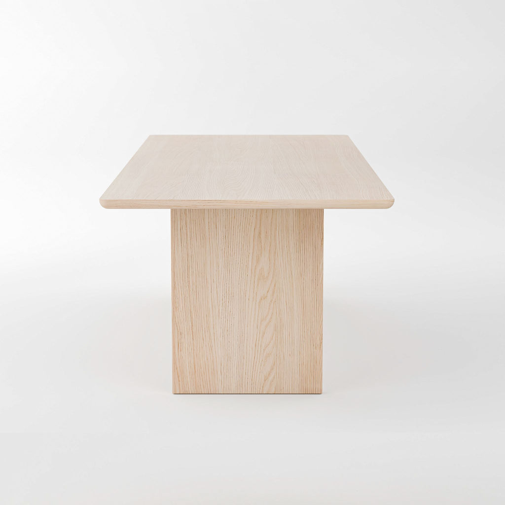 No Fuzz – Eiken Fineer Eettafel – Rechthoekig – Ronde Rand – Naturel Lak