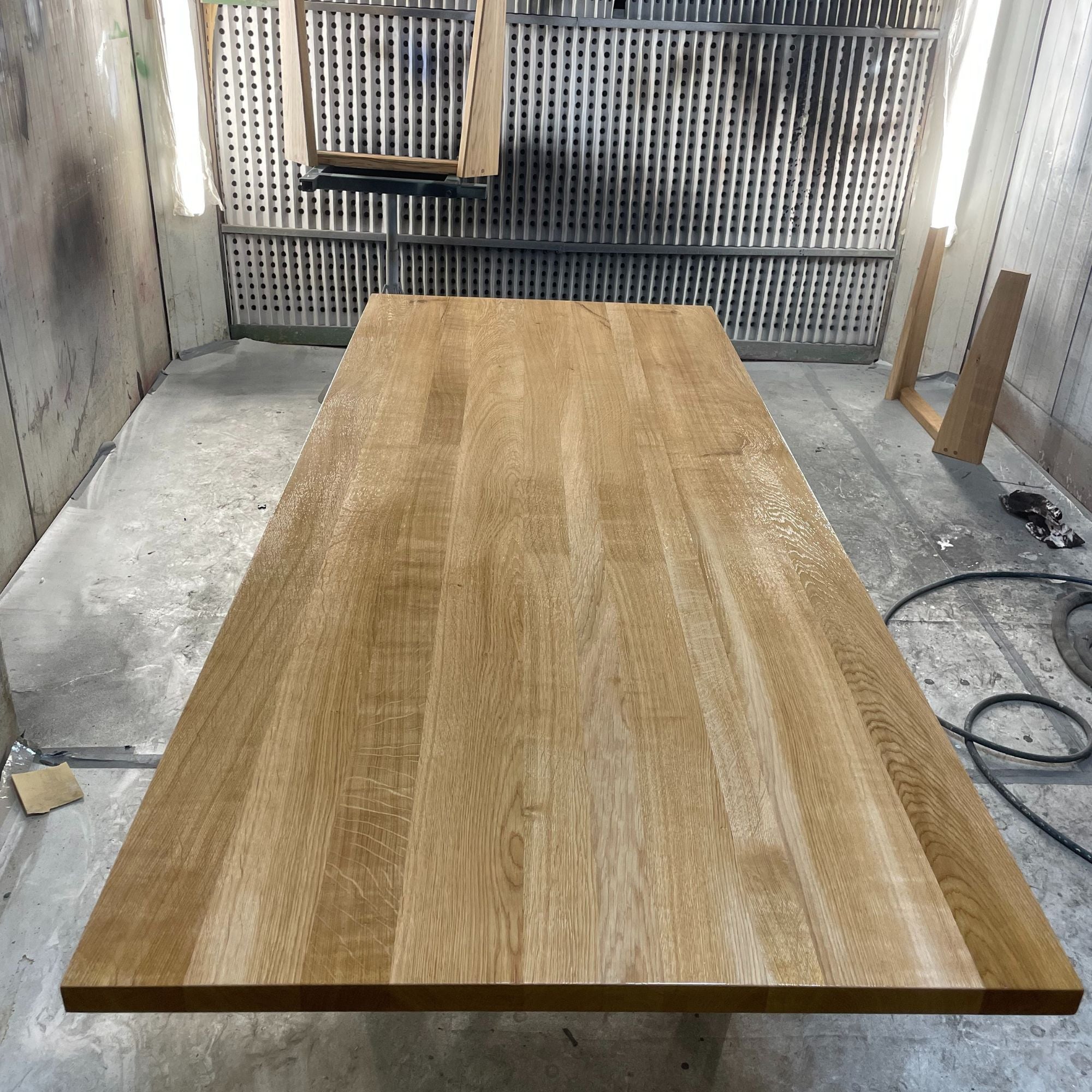 Lumiere – Eiken Massieve Eettafel – Rechthoekig – Rechte Rand – Naturel Lak