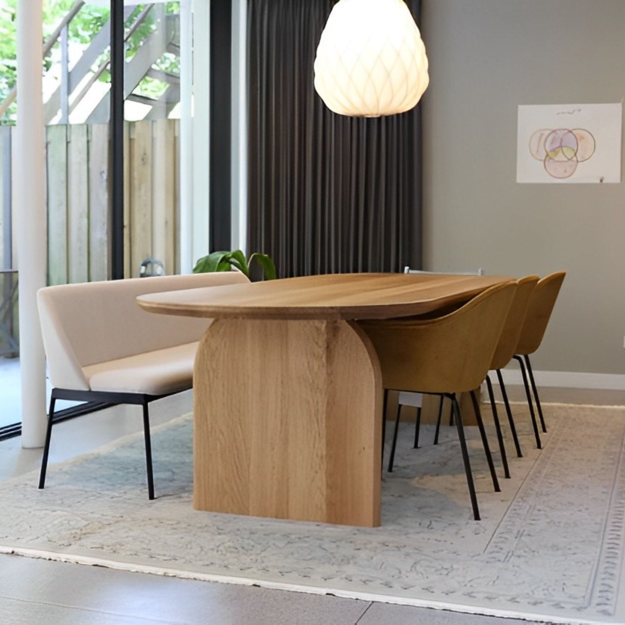 No Fuzz – Eiken Massieve Eettafel – Plat Ovaal – Ronde Rand – Naturel Lak